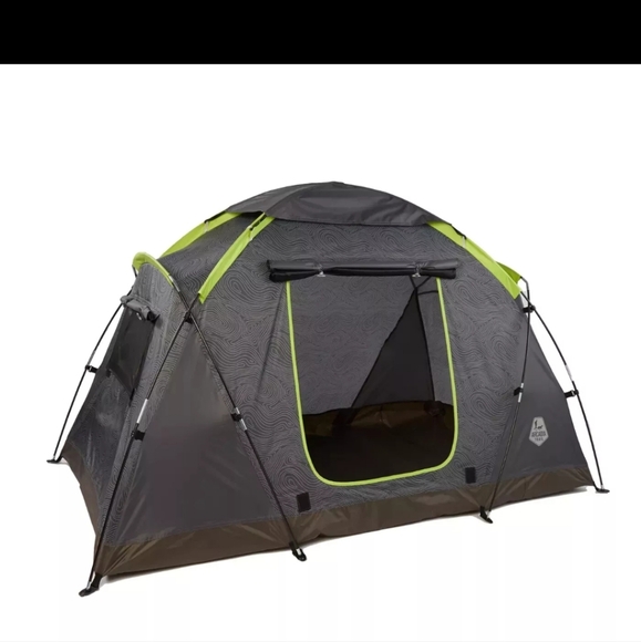 Arcadia Trail™ Outdoor Double Dog Shade Tent - Picture 5 of 7